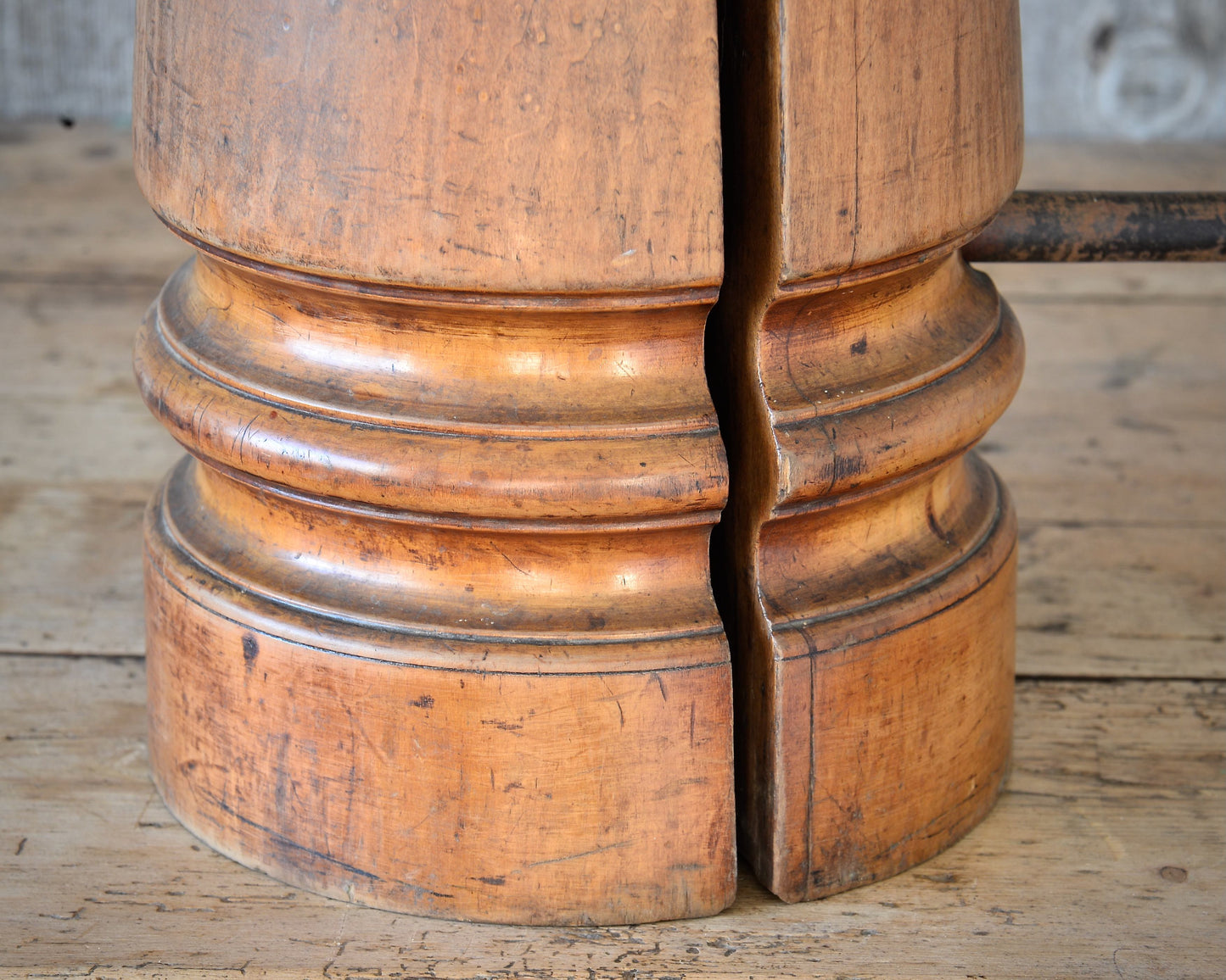 Milliners hat stretcher.