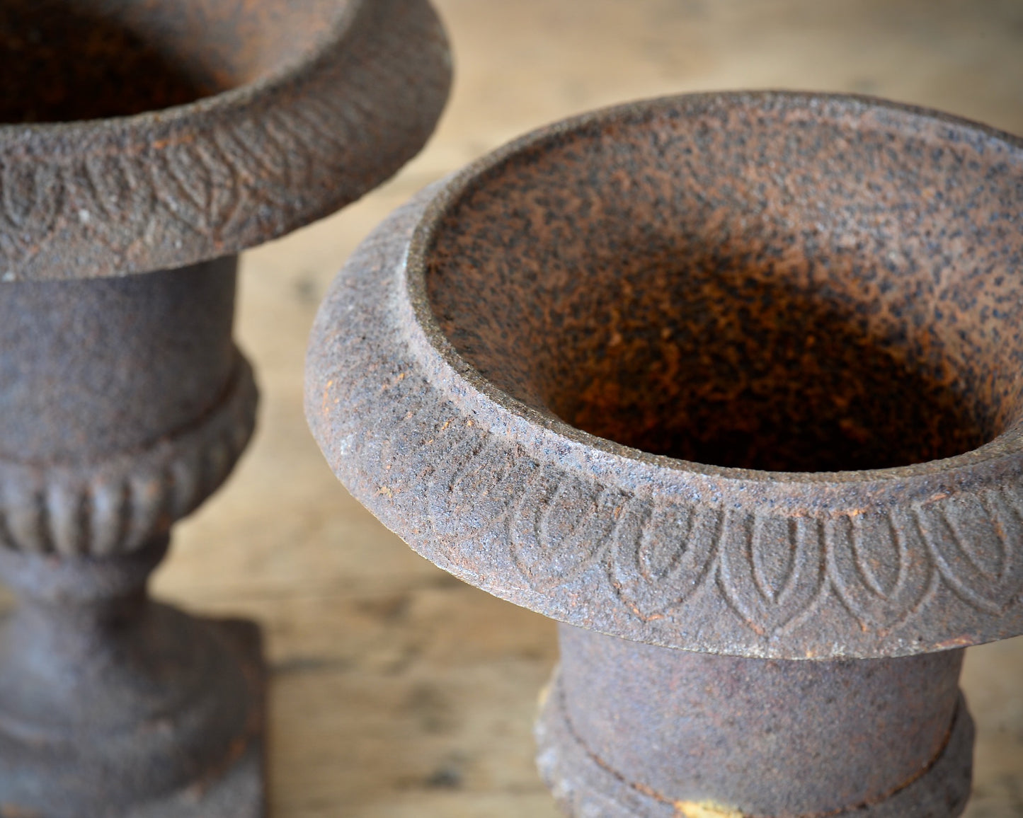 Petite vintage urns.